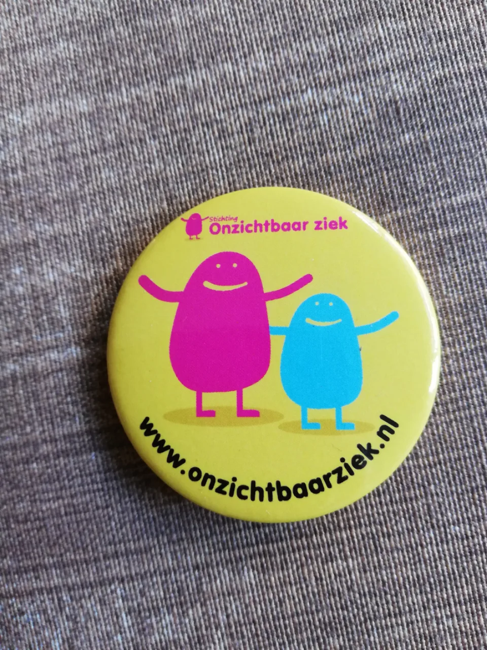 Button, Onzi's 44 mm