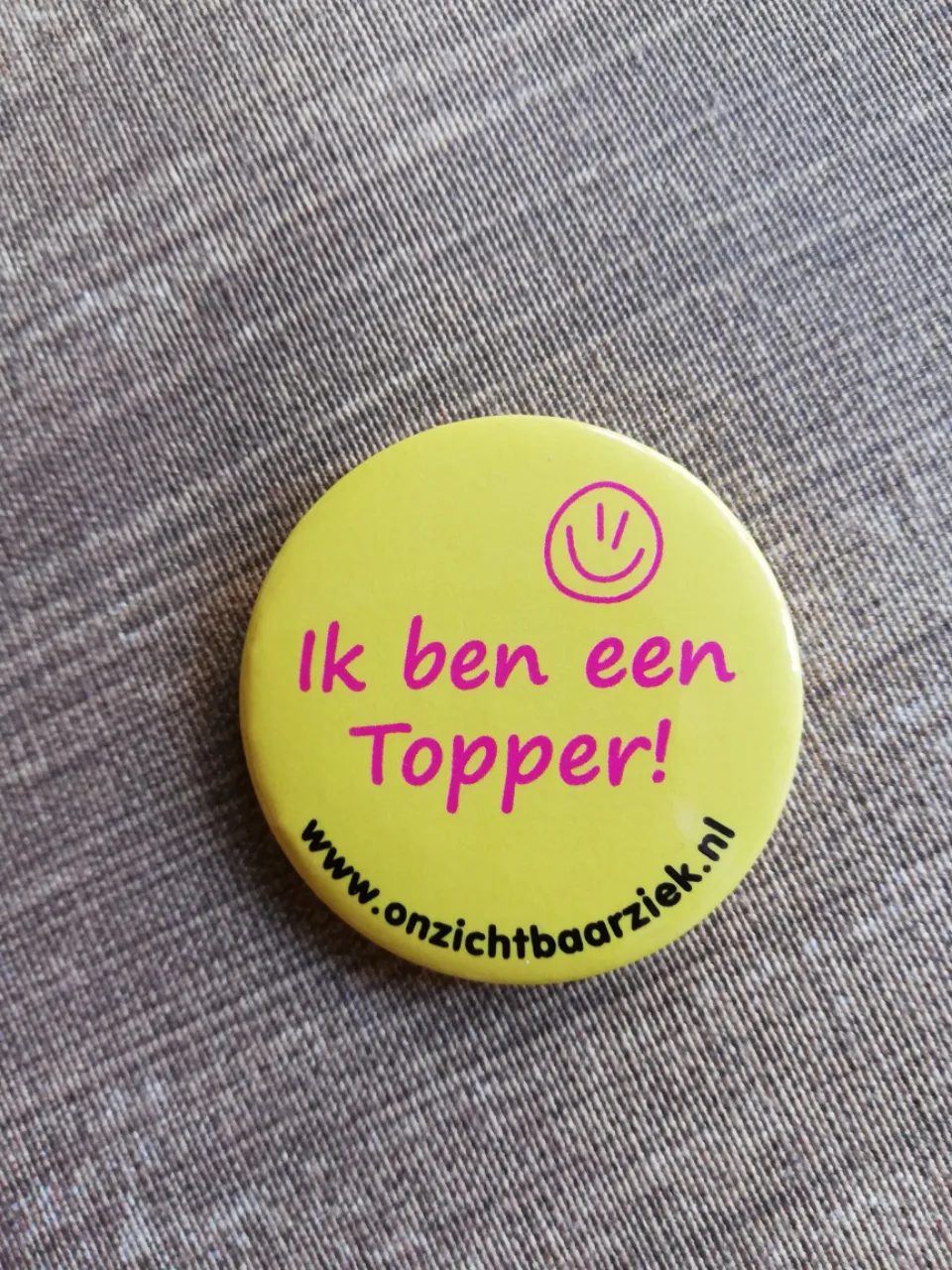 Button, Topper 44 mm